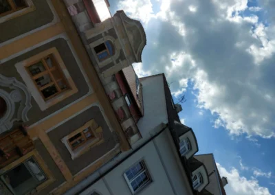 Výškové práce Praha a Středočeský kraj – profesionální čištění střechy tlakovou vodou